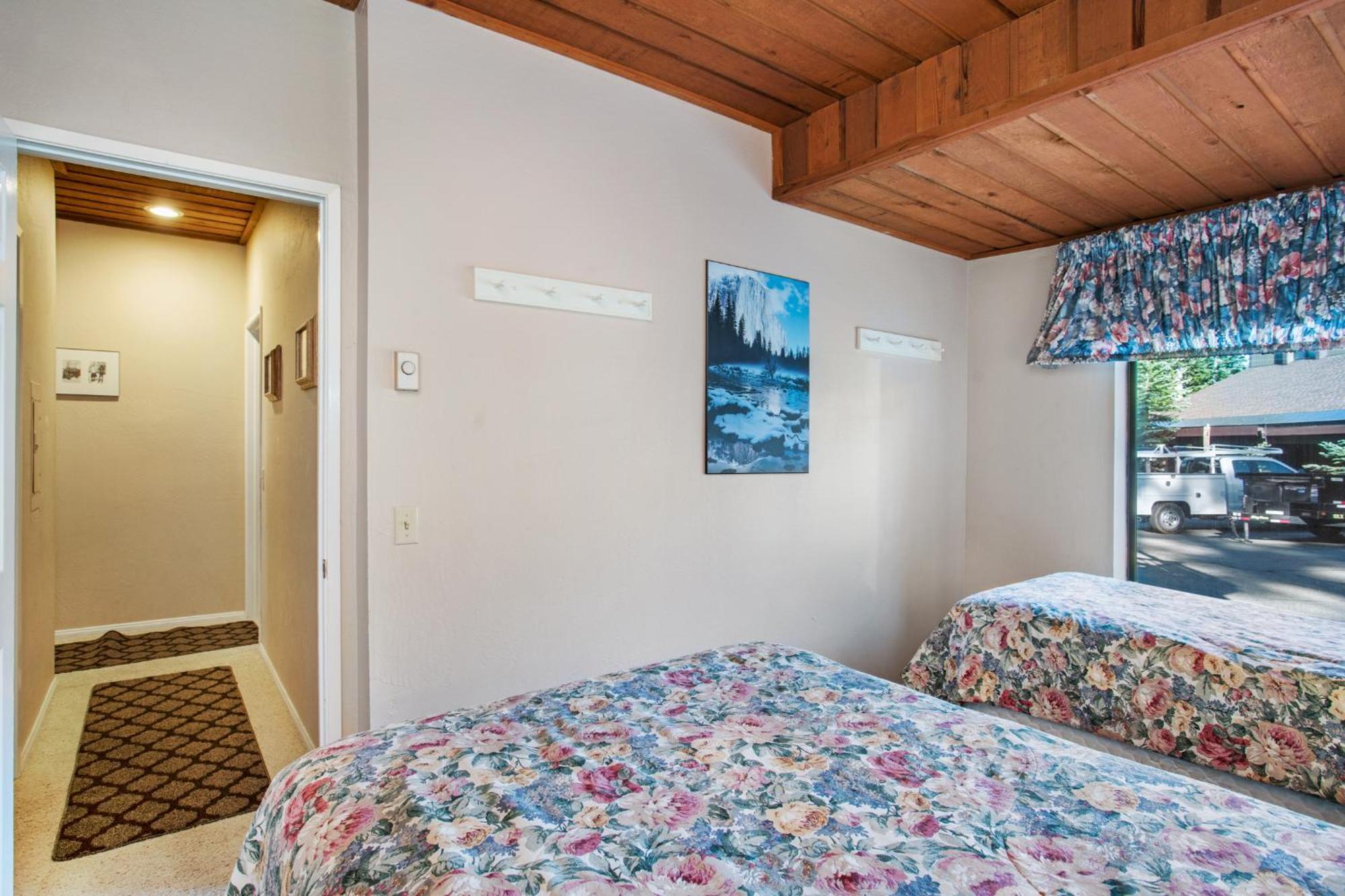 Val D'Isere At The Village By 101 Great Escapes マンモス・レイクス 部屋 写真